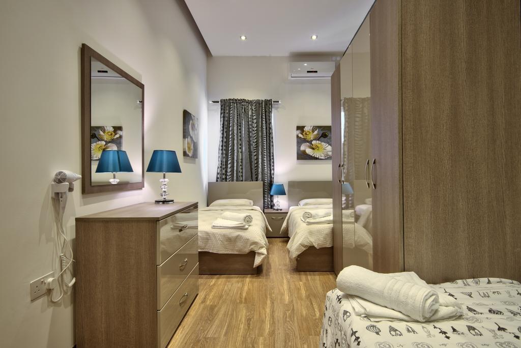 Villa Gaia - Sunset Views, Indoor Heated Pool, Sauna And Games Room Mellieħa Exteriér fotografie