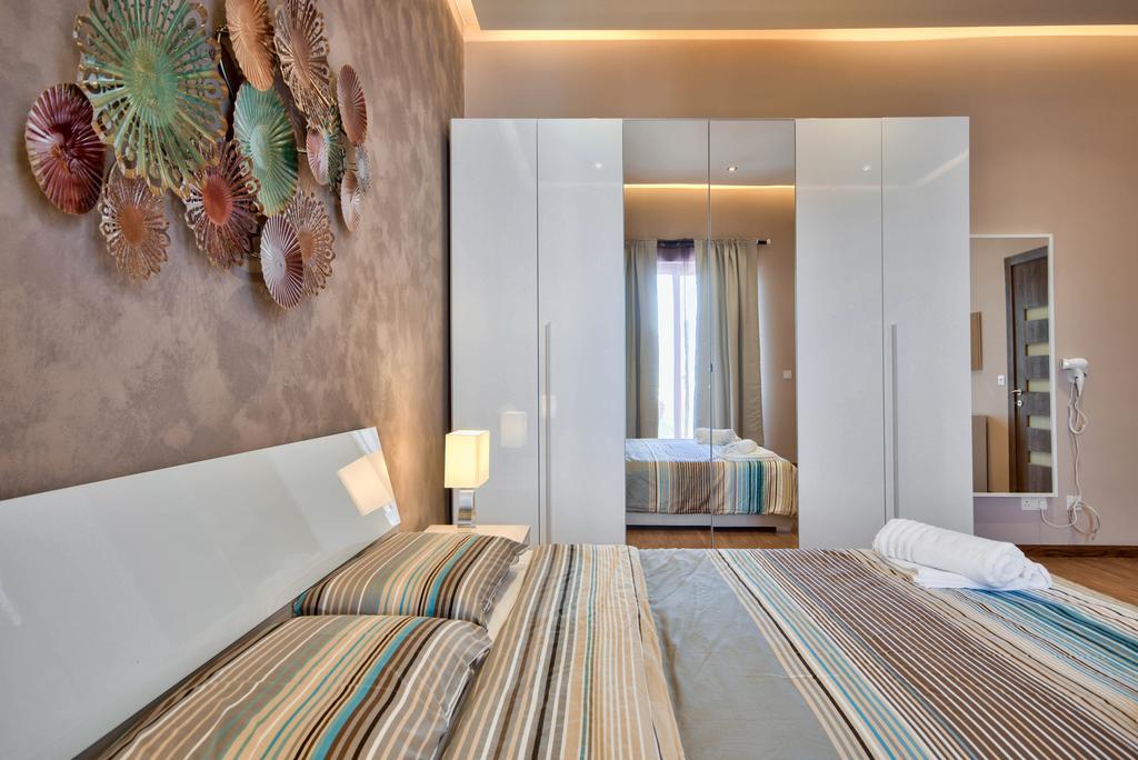 Villa Gaia - Sunset Views, Indoor Heated Pool, Sauna And Games Room Mellieħa Exteriér fotografie