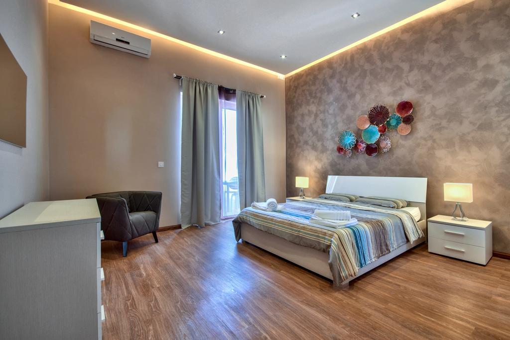 Villa Gaia - Sunset Views, Indoor Heated Pool, Sauna And Games Room Mellieħa Exteriér fotografie